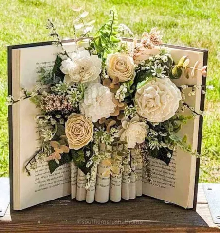book decor...ooo ahh